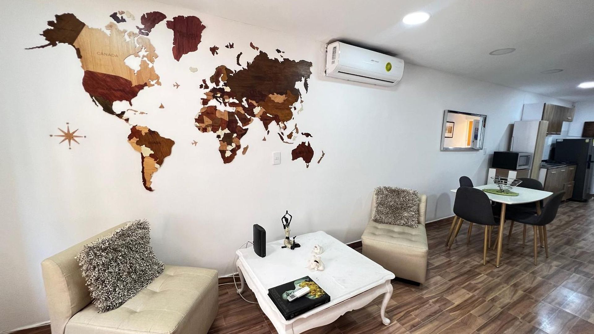 Hermoso Duplex En La Ciudad Amurallada! A218